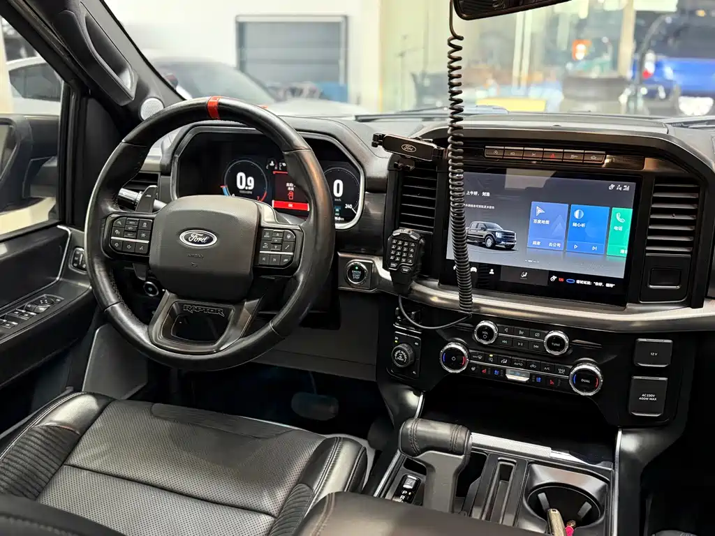 Ford F-150 Raptor — фото 11