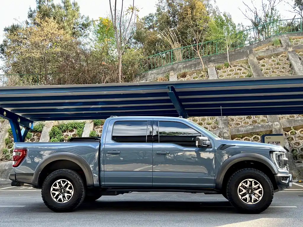 Ford F-150 Raptor — фото 2
