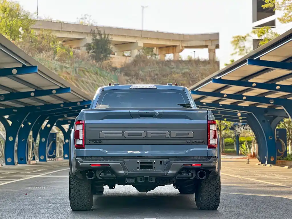 Ford F-150 Raptor — фото 23