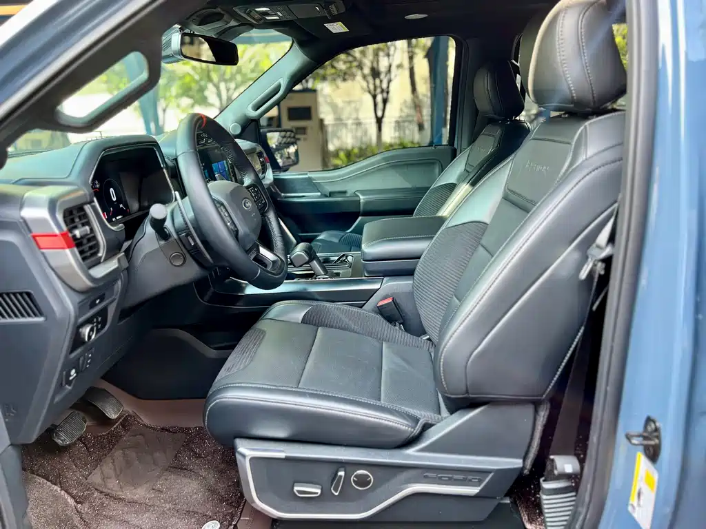 Ford F-150 Raptor — фото 25