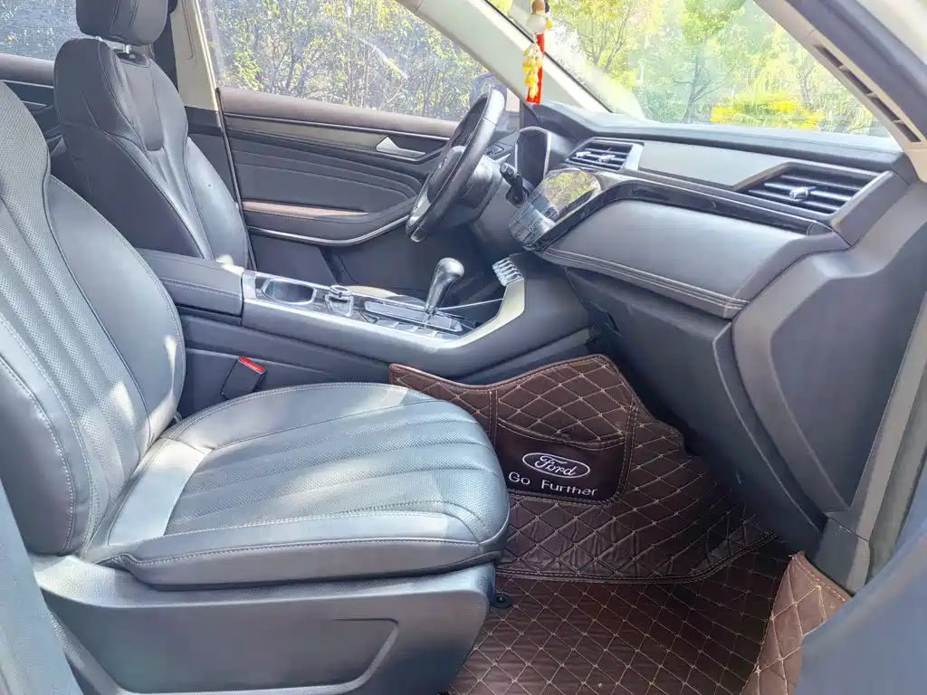 Ford Territory — фото 11