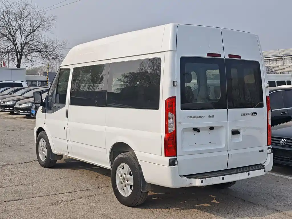 Ford Transit Custom — фото 4