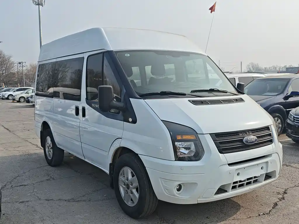 Ford Transit Custom — фото 6
