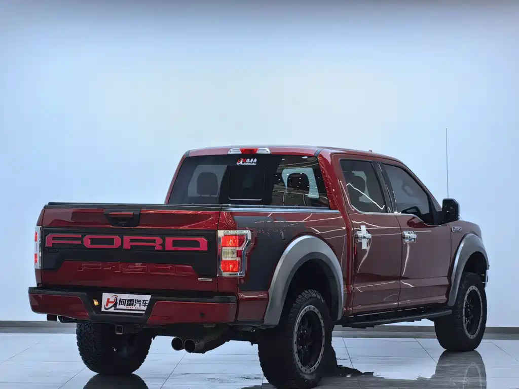 Ford F-150 Raptor — фото 9