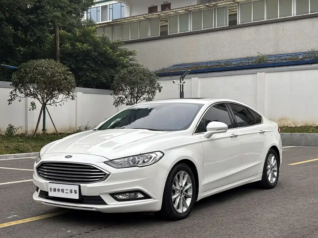 Ford Mondeo — фото 7