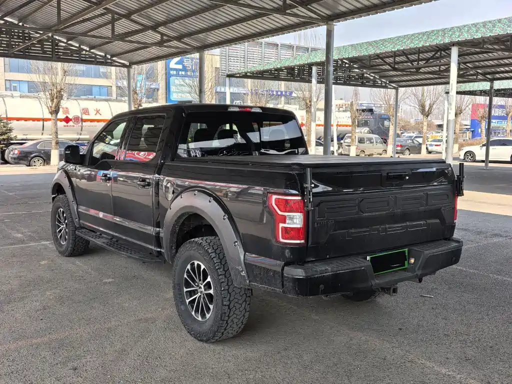 Ford F-150 Raptor — фото 7