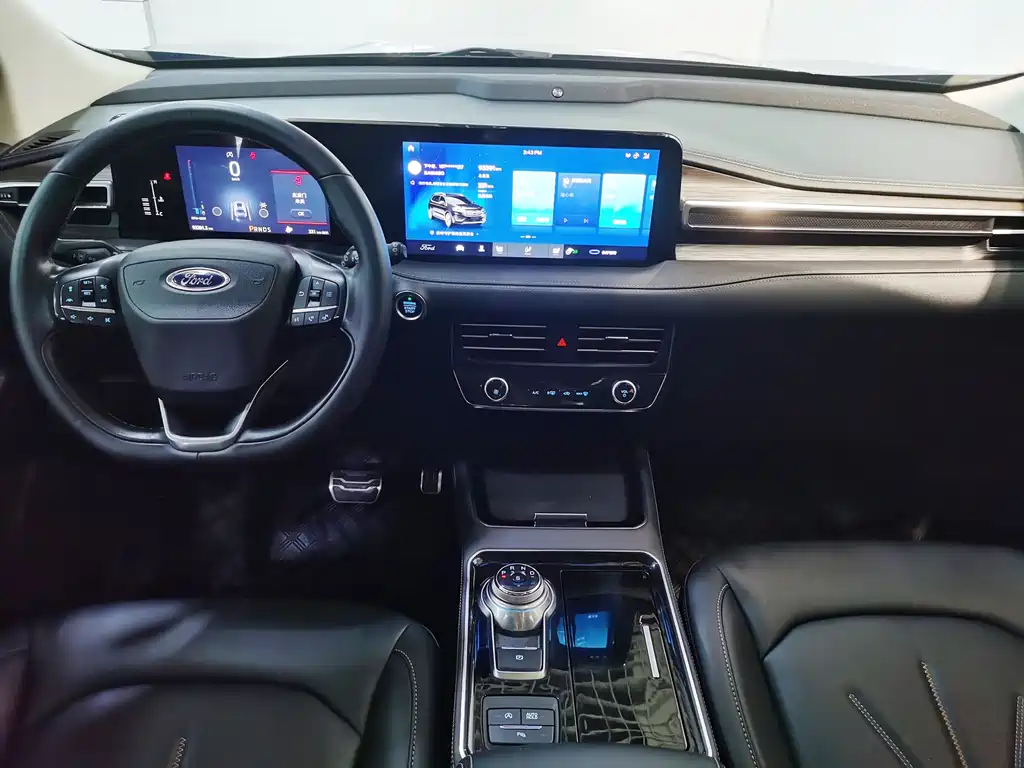 Ford Edge — фото 18