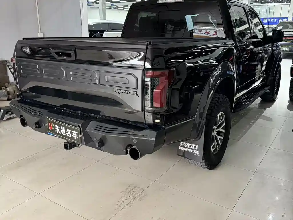 Ford F-150 Raptor — фото 9