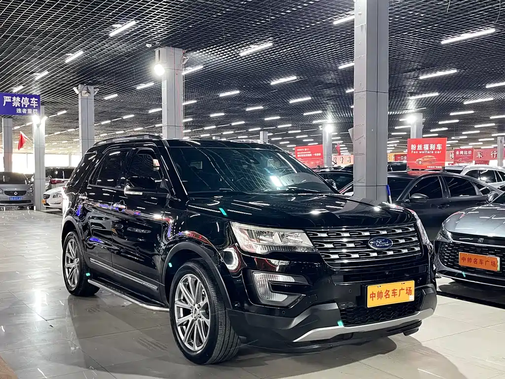 Ford Explorer (Import) — фото 3
