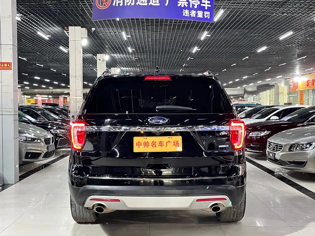 Ford Explorer (Import) — фото 5