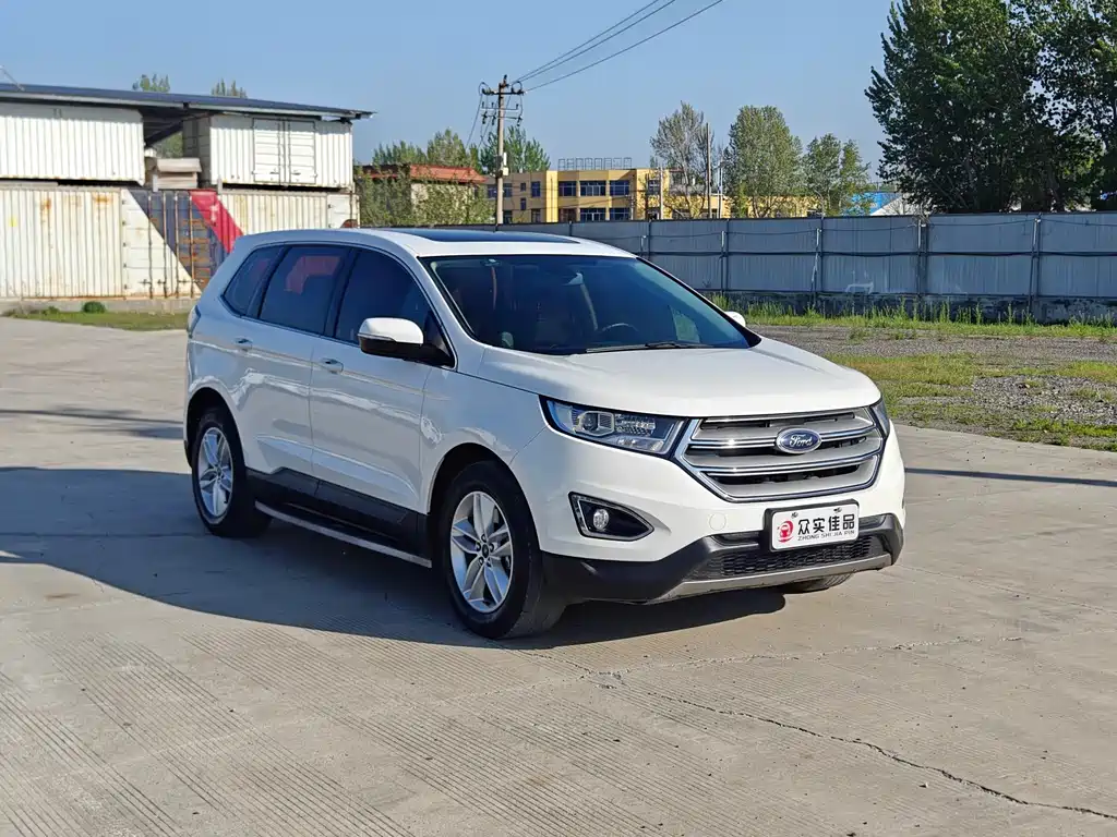 Ford Edge — фото 3