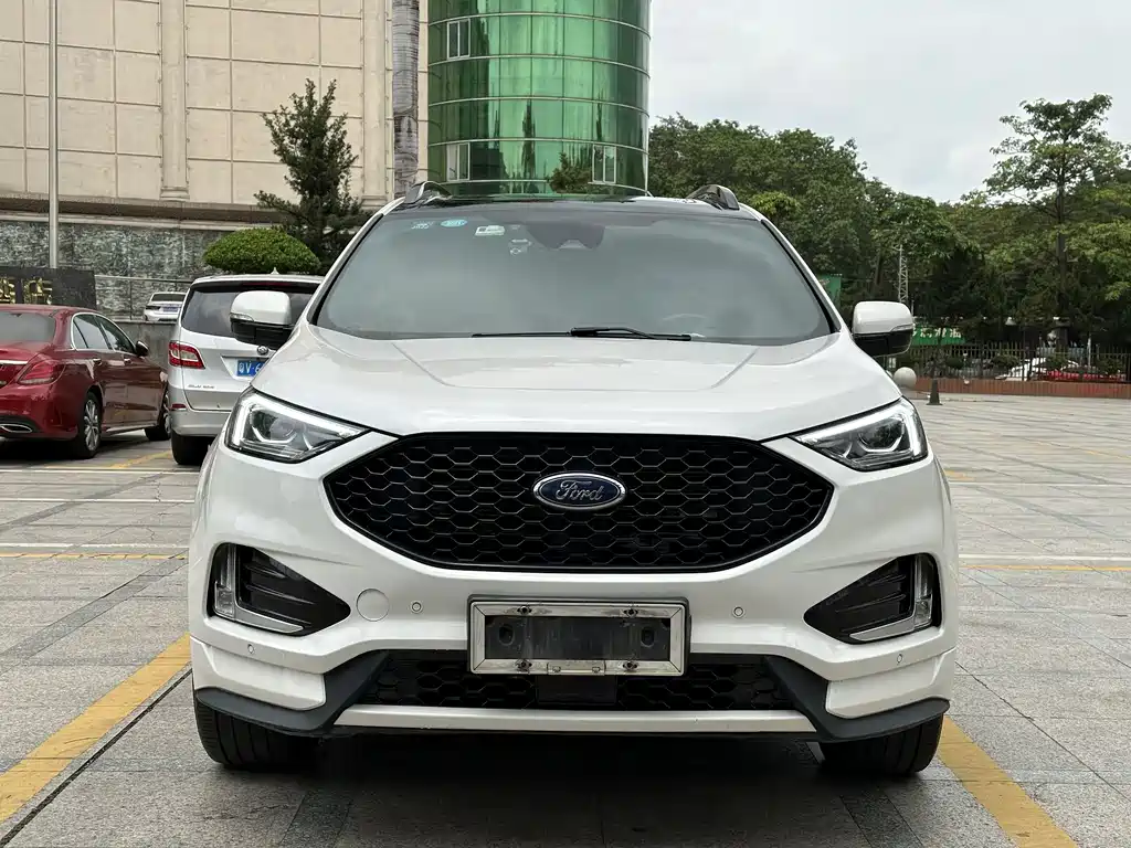 Ford Edge — фото 2