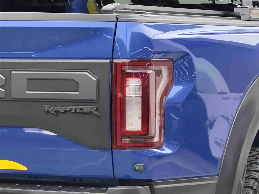 Ford F-150 Raptor — фото 19