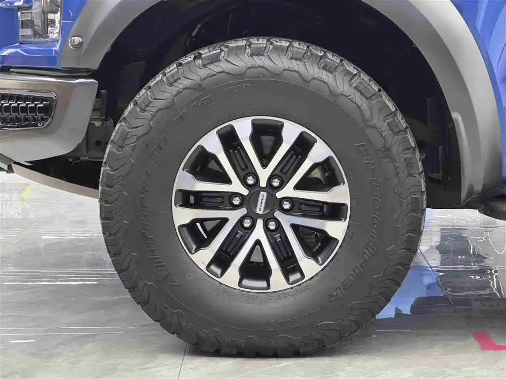 Ford F-150 Raptor — фото 4