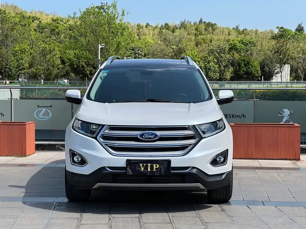 Ford Edge — фото 2