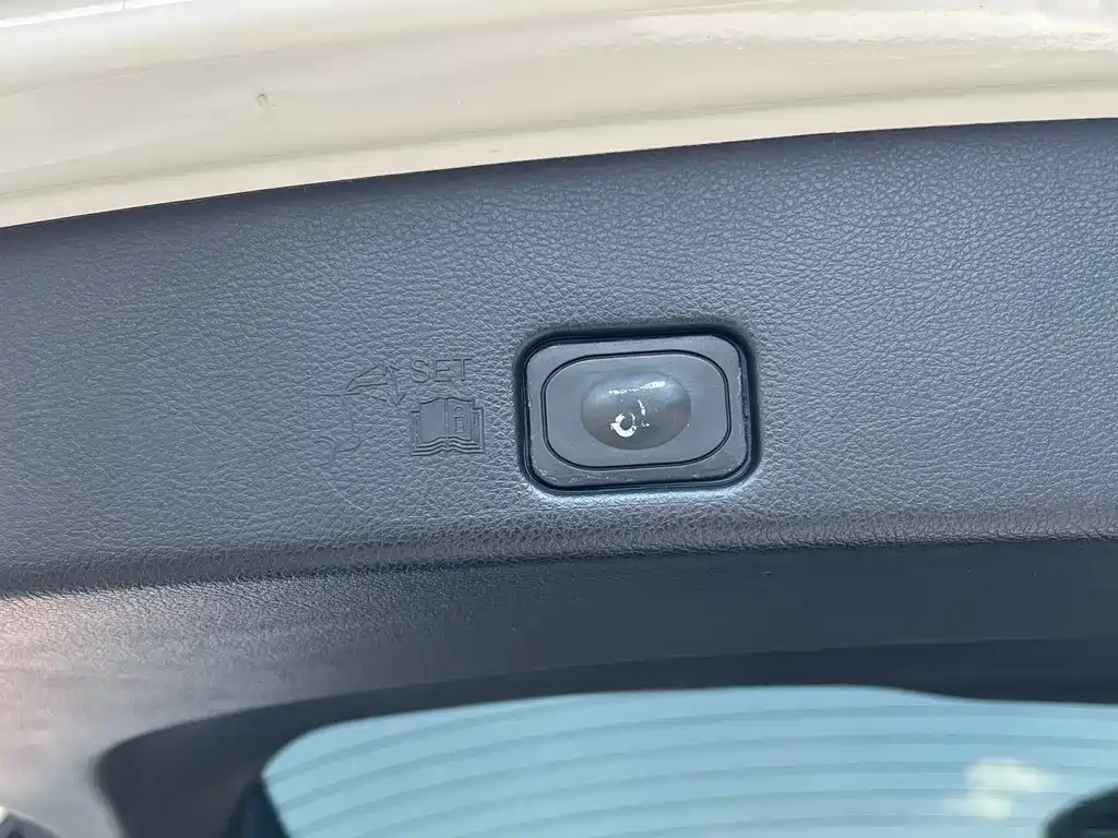 Ford Edge — фото 13