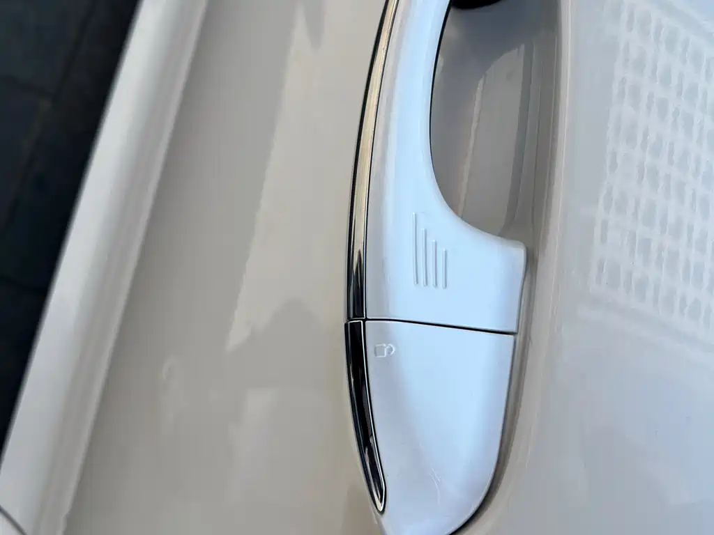 Ford Edge — фото 15
