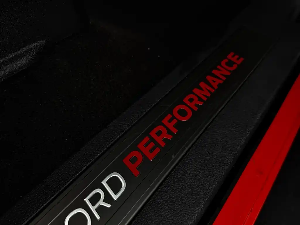 Ford F-150 Raptor — фото 11