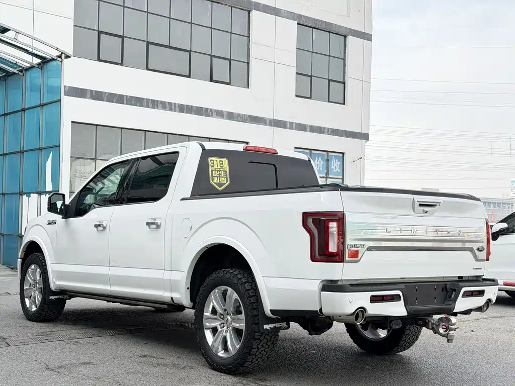 Ford F-150 Raptor — фото 5