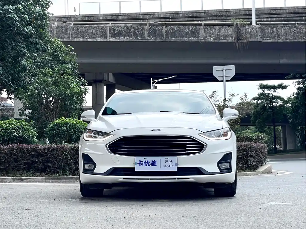 Ford Mondeo — фото 2