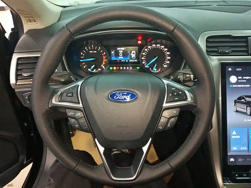 Ford Mondeo — фото 11
