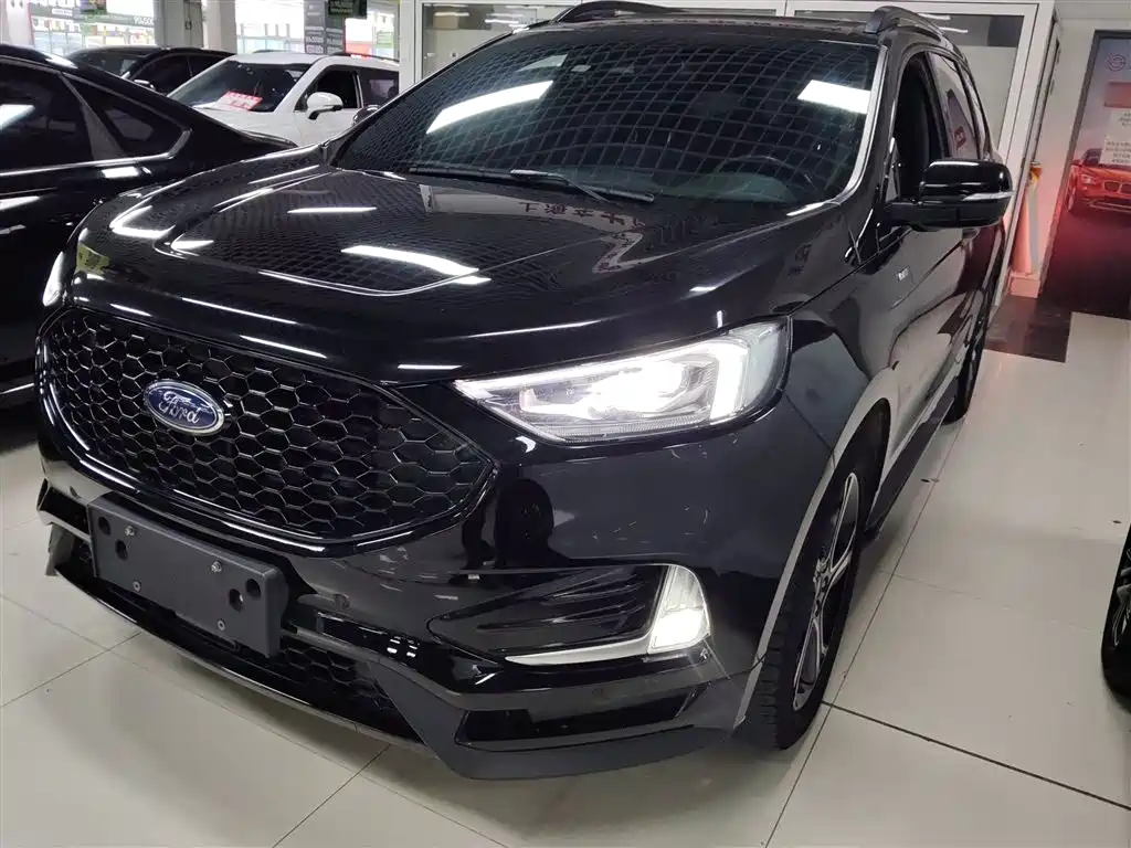 Ford Edge — фото 2
