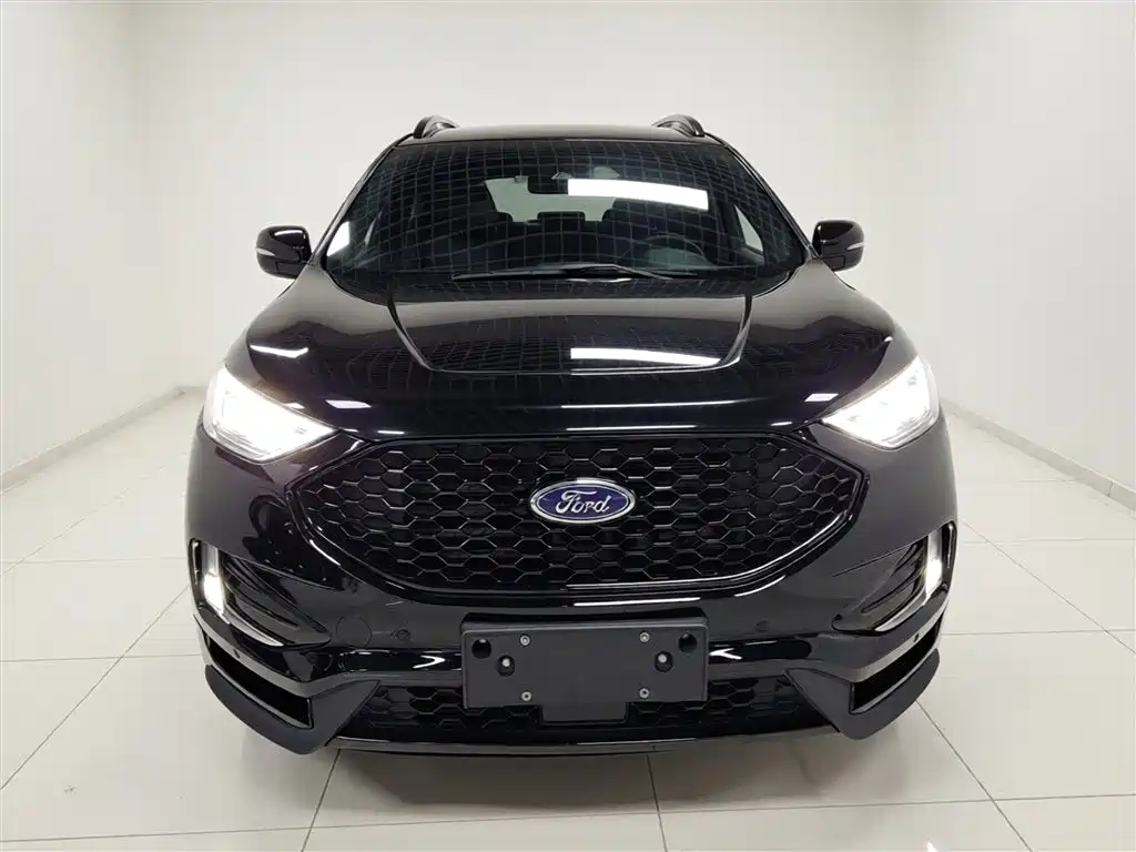 Ford Edge — фото 3
