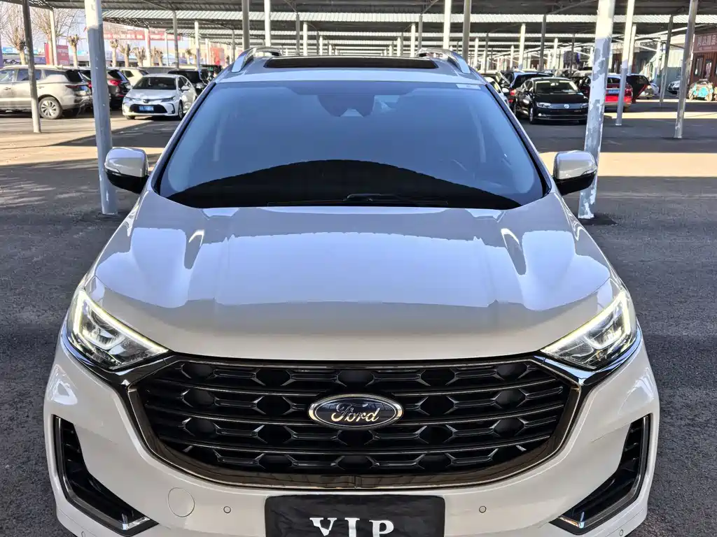 Ford Edge — фото 2
