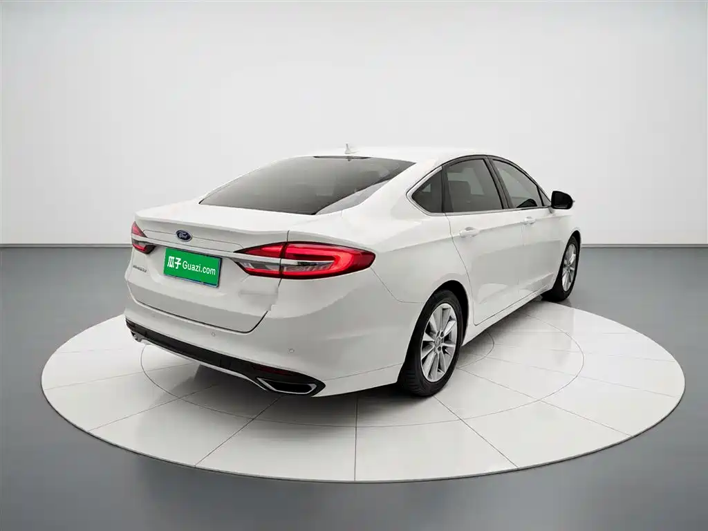 Ford Mondeo — фото 5