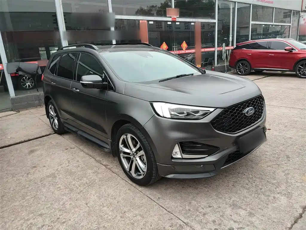 Ford Edge — фото 22