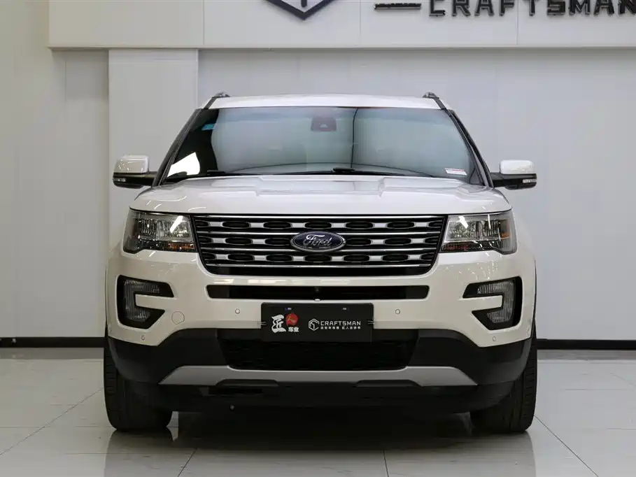 Ford Explorer (Import) — фото 21