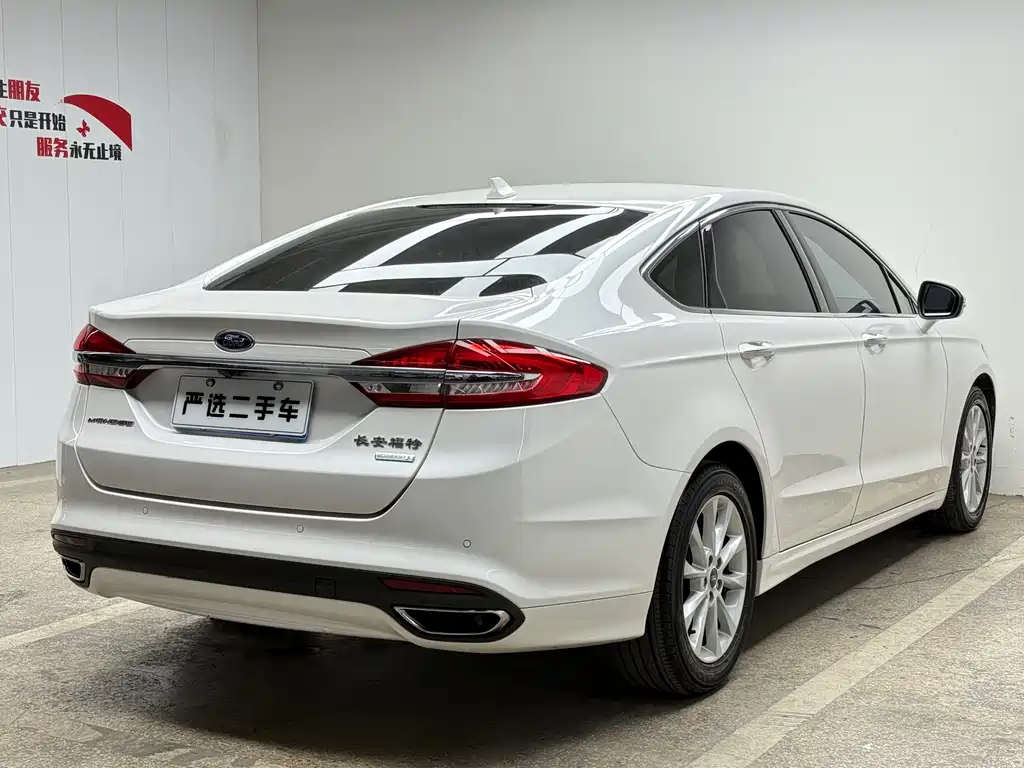 Ford Mondeo — фото 5