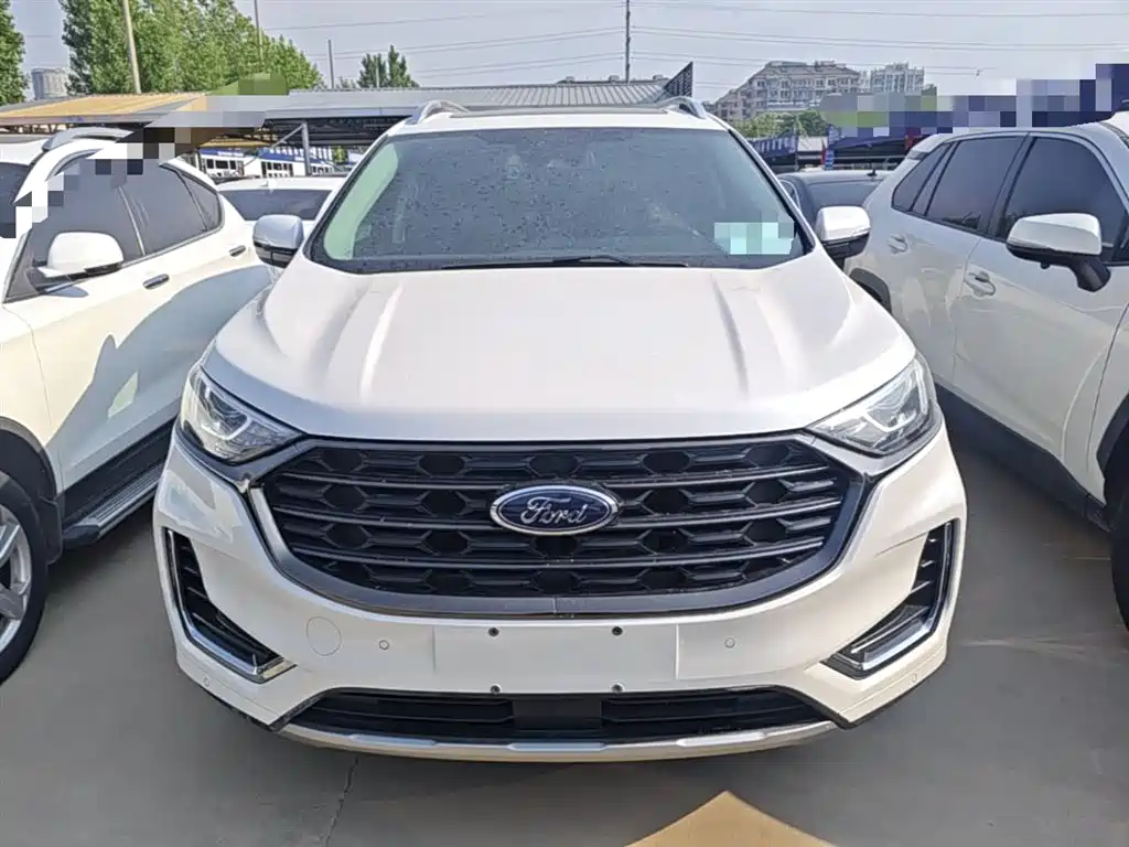 Ford Edge — фото 3