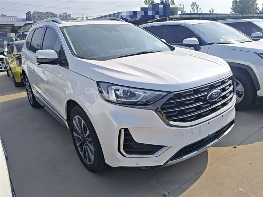 Ford Edge — фото 4
