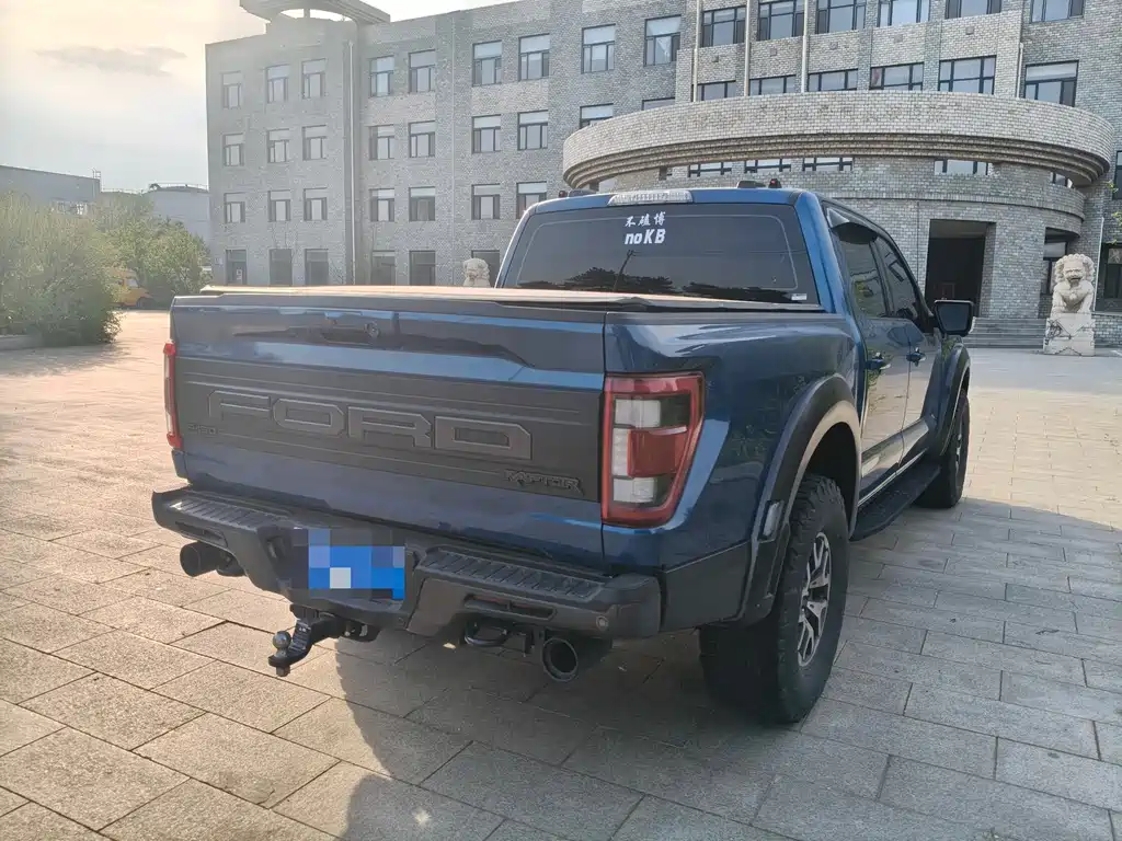 Ford F-150 Raptor — фото 8
