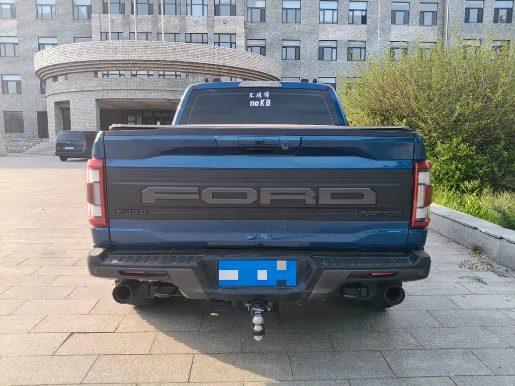 Ford F-150 Raptor — фото 9
