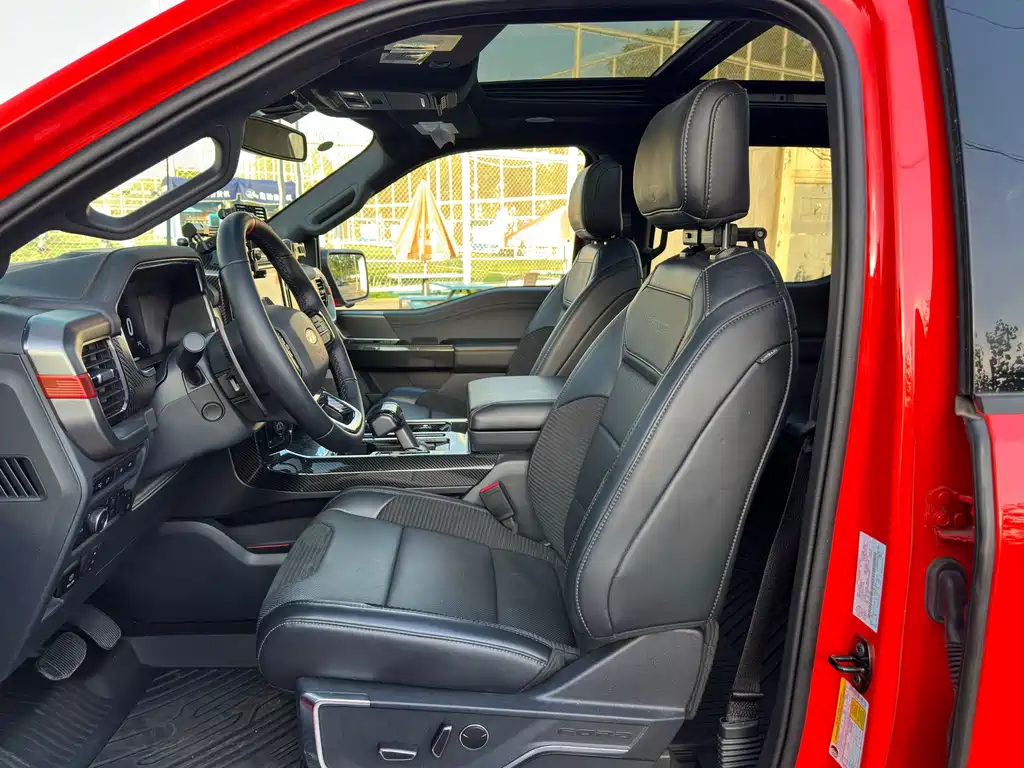 Ford F-150 Raptor — фото 15
