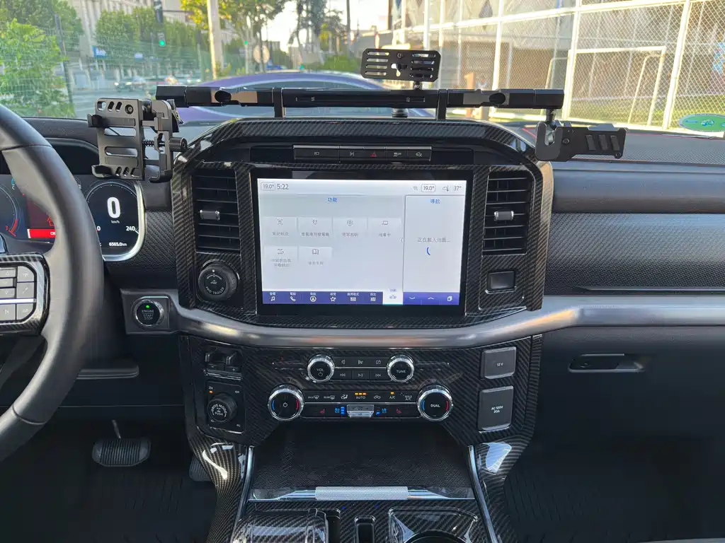 Ford F-150 Raptor — фото 20