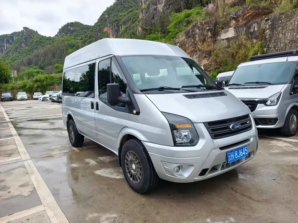 Ford Transit Custom — фото 3