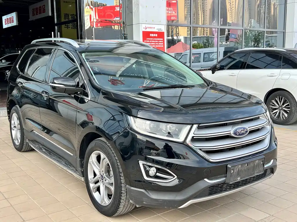 Ford Edge — фото 3