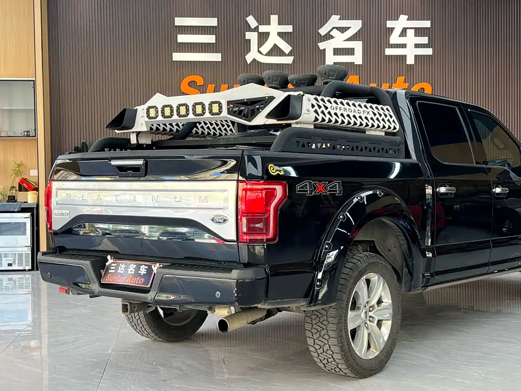Ford F-150 Raptor — фото 18