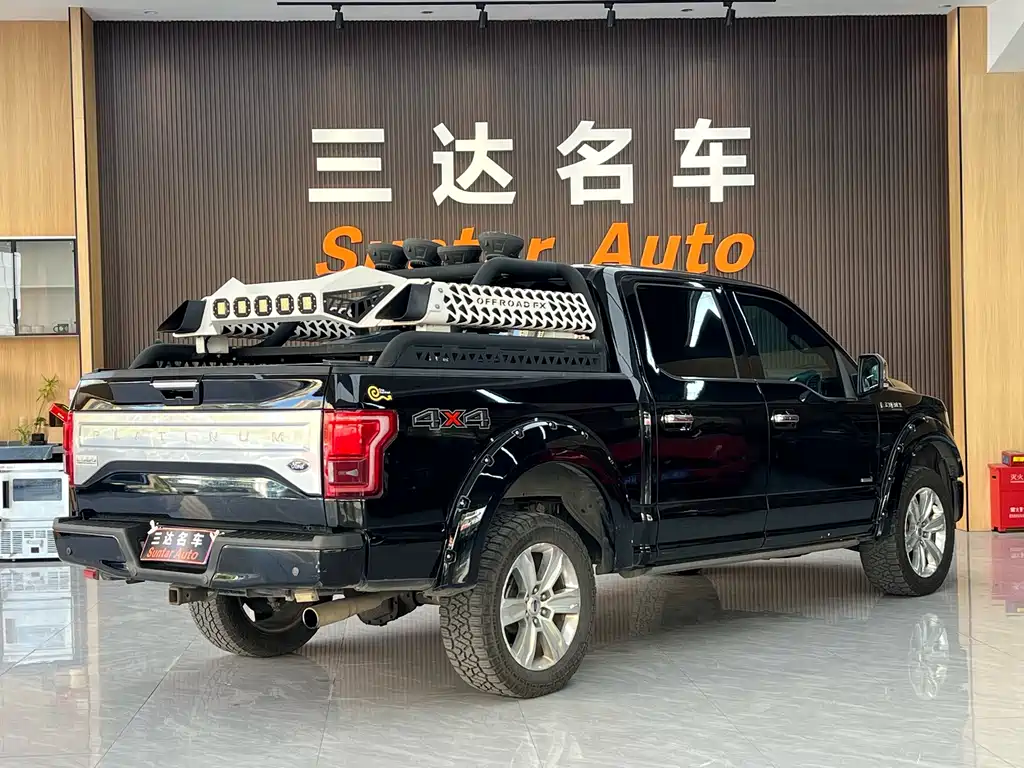 Ford F-150 Raptor — фото 6