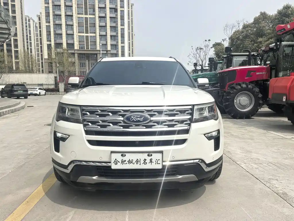 Ford Explorer (Import) — фото 2