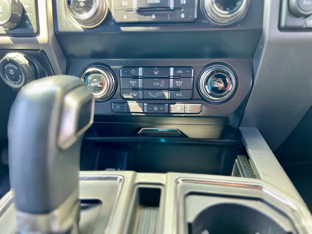 Ford F-150 Raptor — фото 24