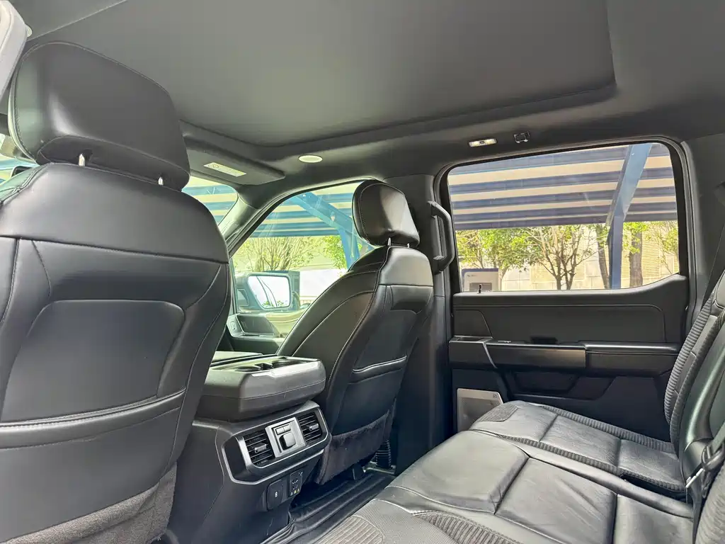 Ford F-150 Raptor — фото 26