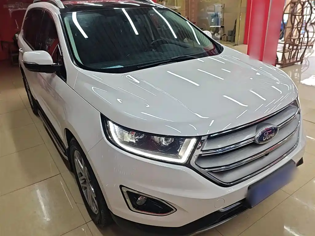 Ford Edge — фото 4