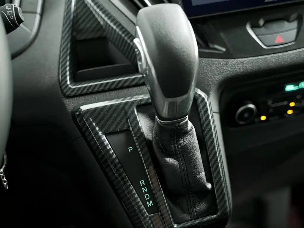 Ford Tourneo — фото 8