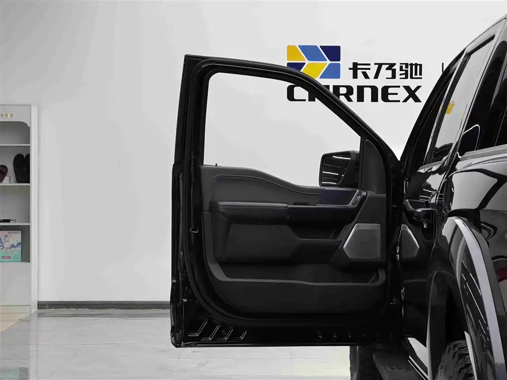 Ford F-150 Raptor — фото 7