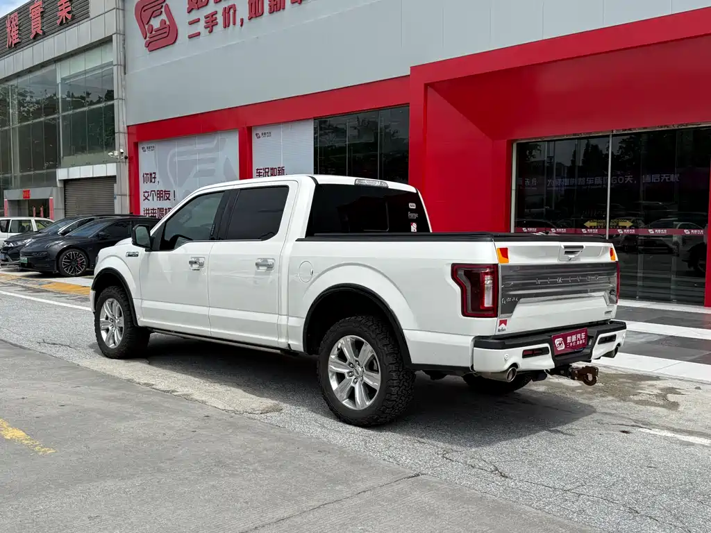 Ford F-150 Raptor — фото 4