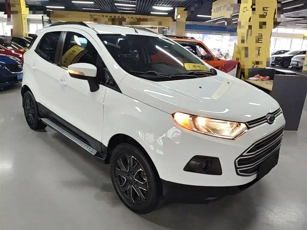 Ford Ecosport — фото 4